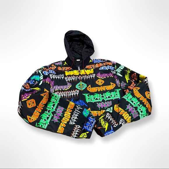 Gucci - Picture 7 of 7